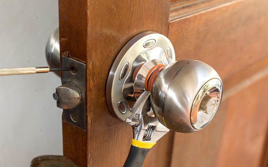 installateur porte Cergy